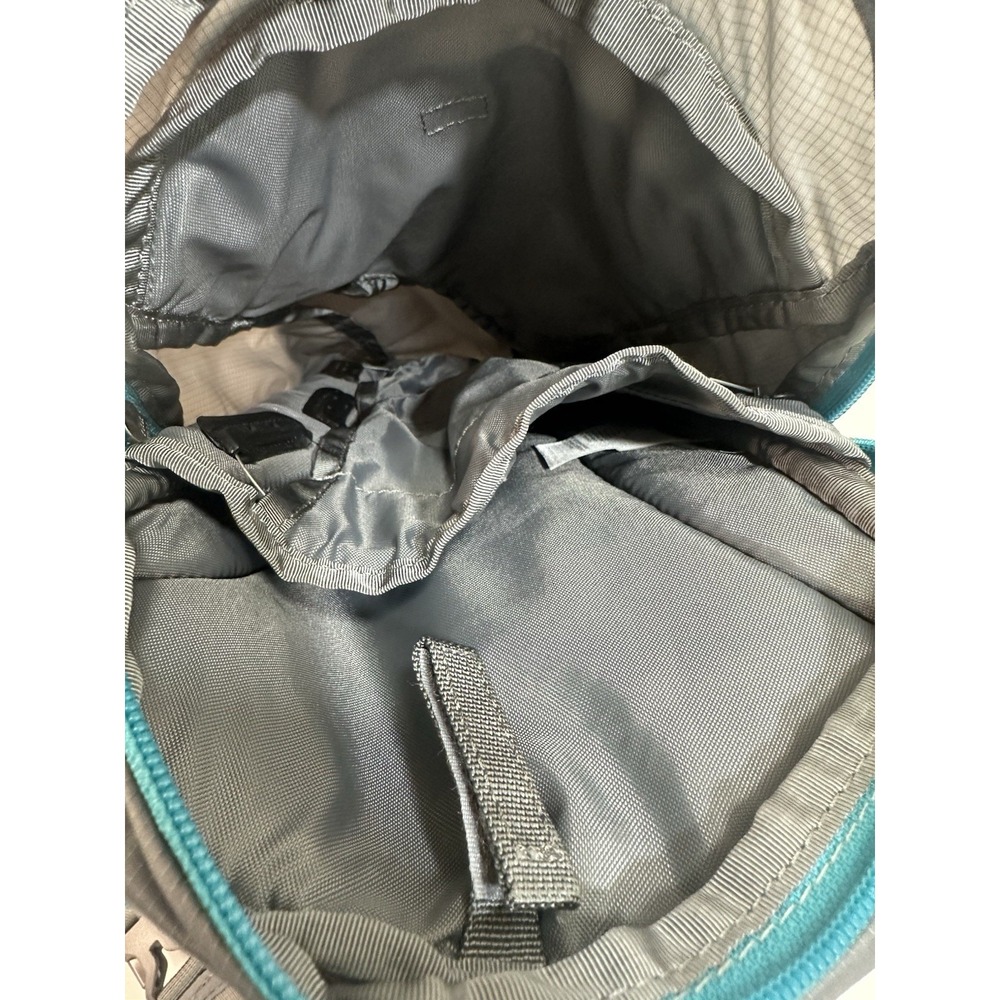 North face Woman Backpack Hiking - Picture 6 of 8